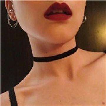 高校回应大学生兼职送外卖被处分